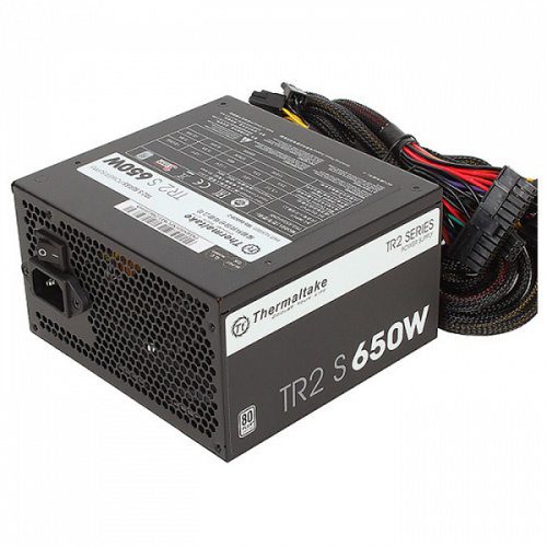 Блок питания Thermaltake TR2 S 750W [650 Вт, 80+, APFC, 20 + 4 pin, 4+4 pin CPU, 6 SATA, 6+2 pin x2 PCI-E]